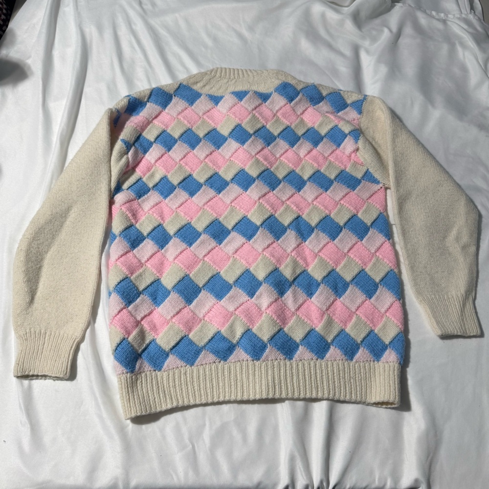 Hand Knit Diamond Basket Weave Cardigan Vintage Granny Chic Easter Cottagecore - Picture 3 of 7